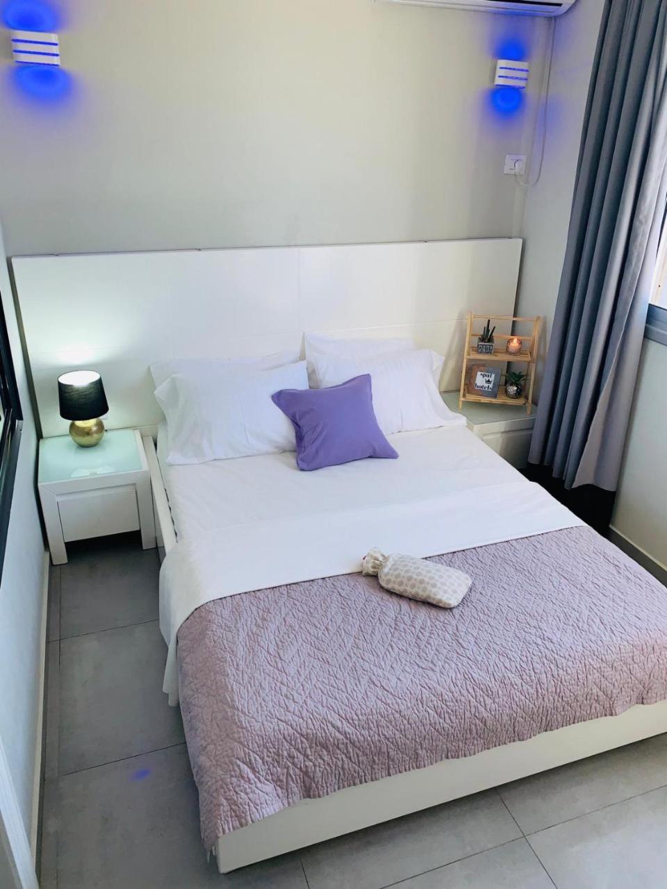 Motel Hofim Bat Jam Exteriér fotografie